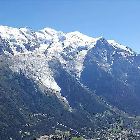 Du Clocher 3* Σαμονί